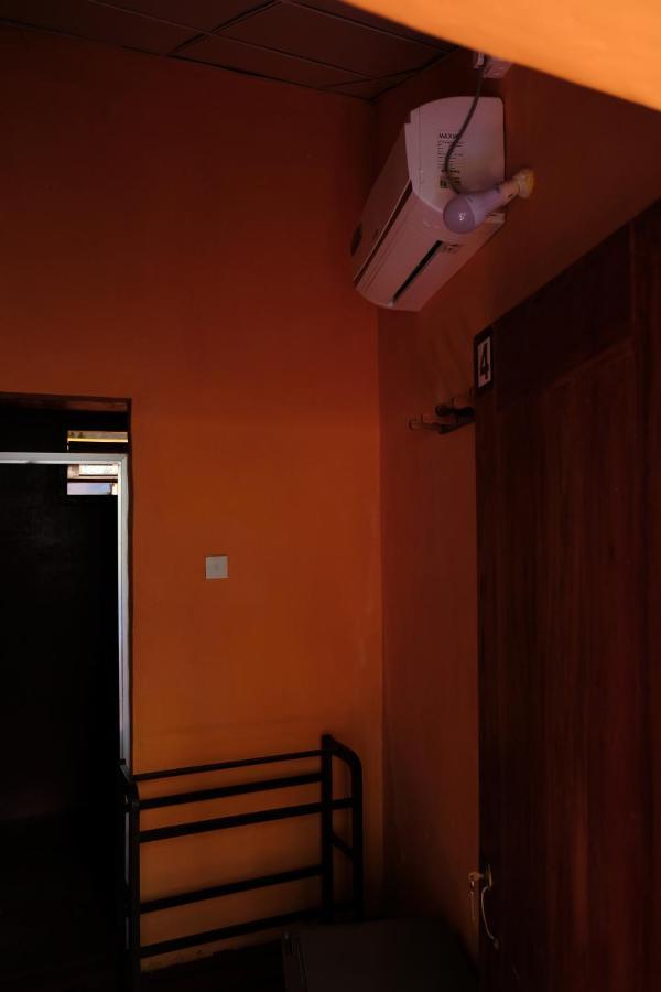 Menaka Homestay Tangalle Eksteriør billede