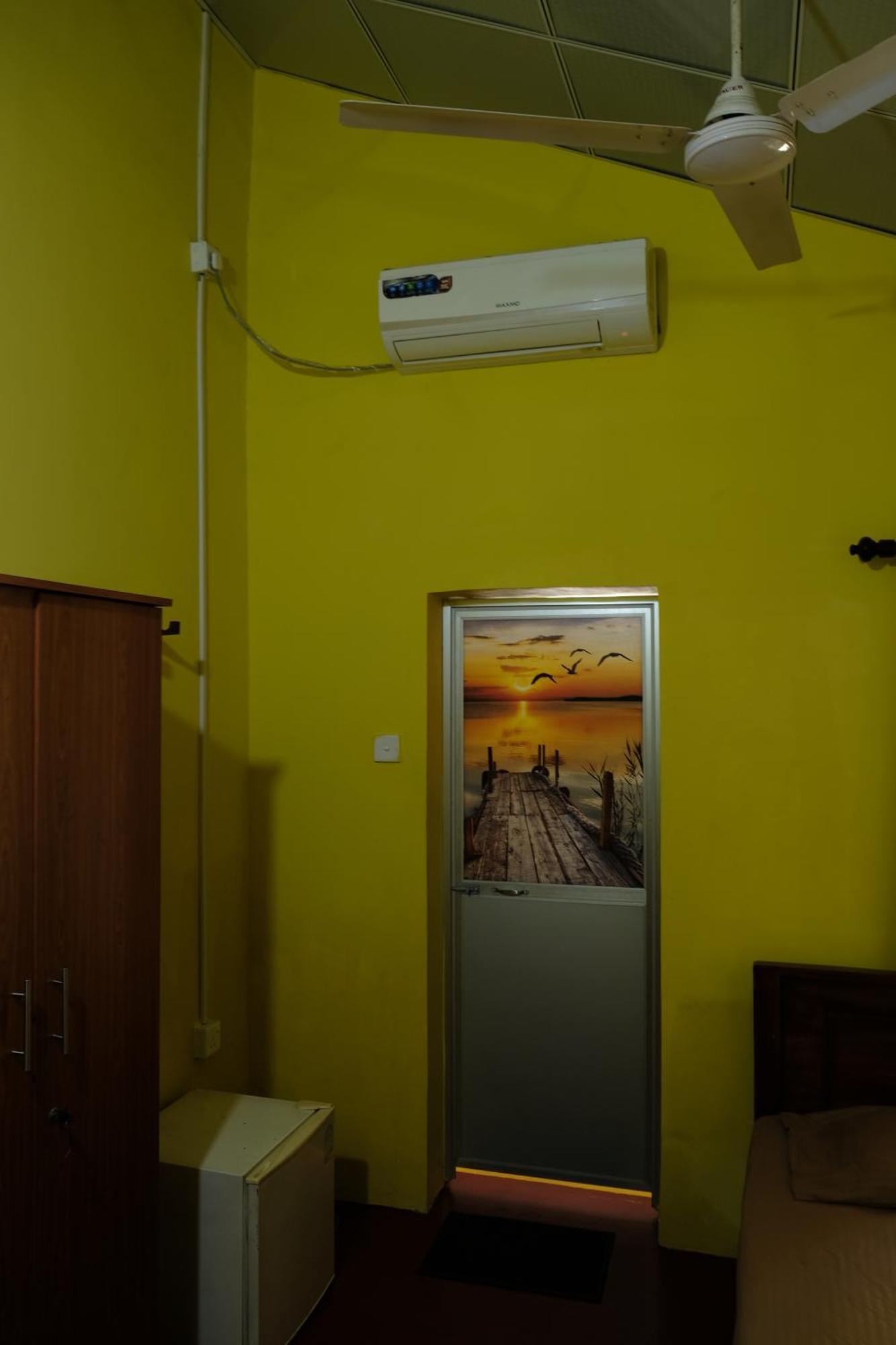 Menaka Homestay Tangalle Eksteriør billede