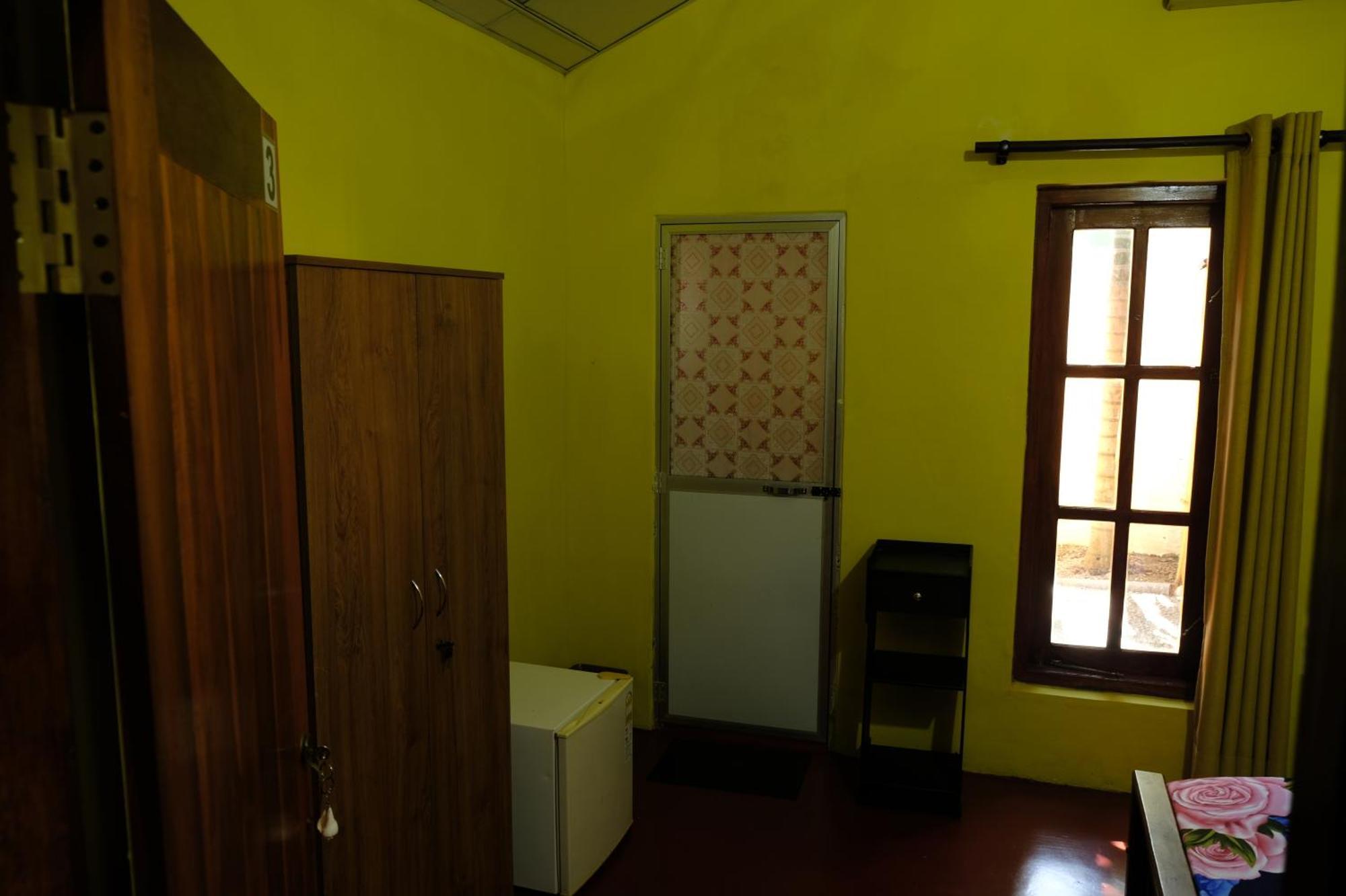 Menaka Homestay Tangalle Eksteriør billede
